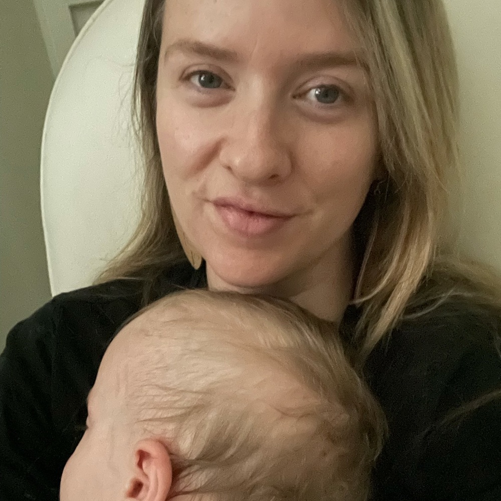 Meet your Posher, Abi